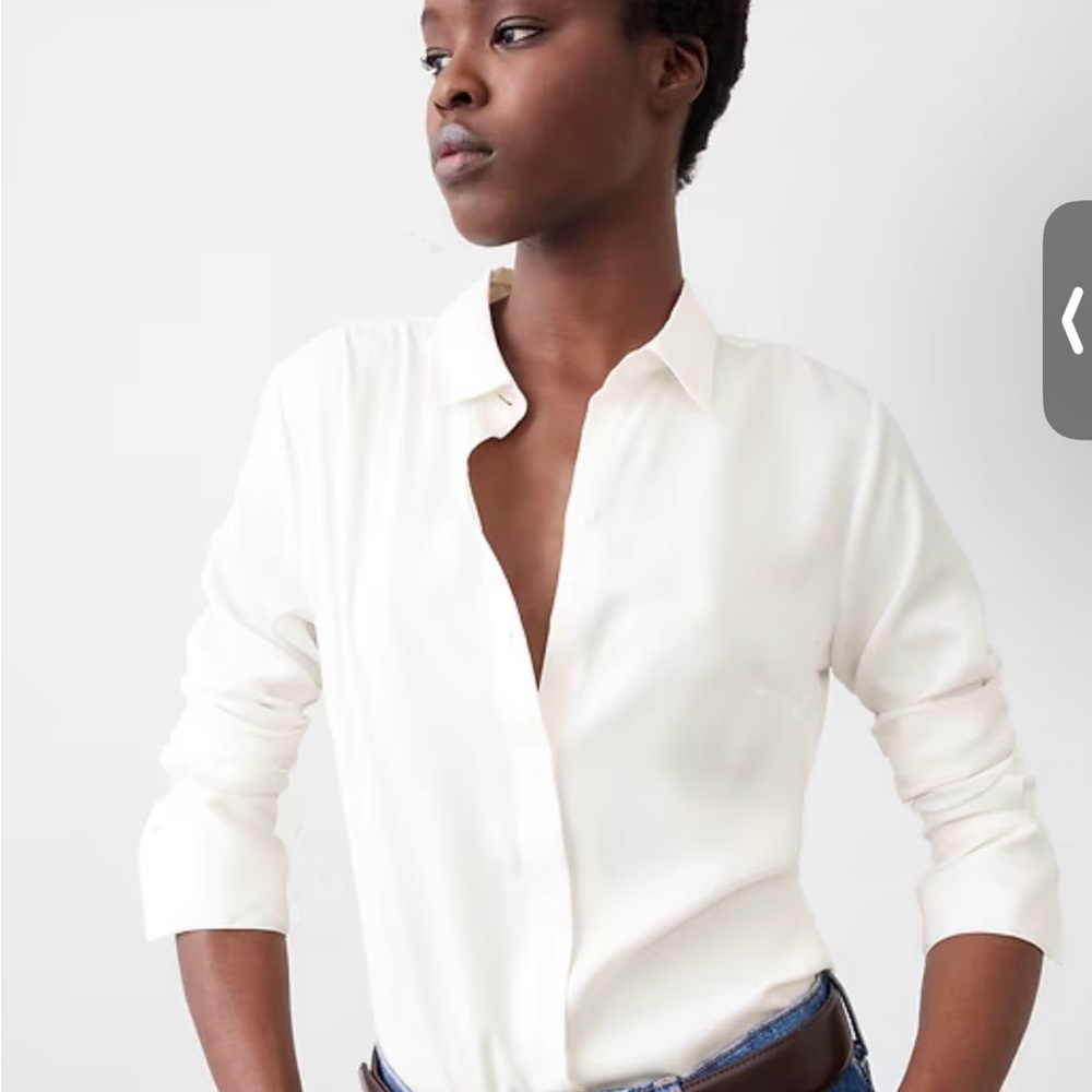 Banana Republic Women's White Button-Down Shirt